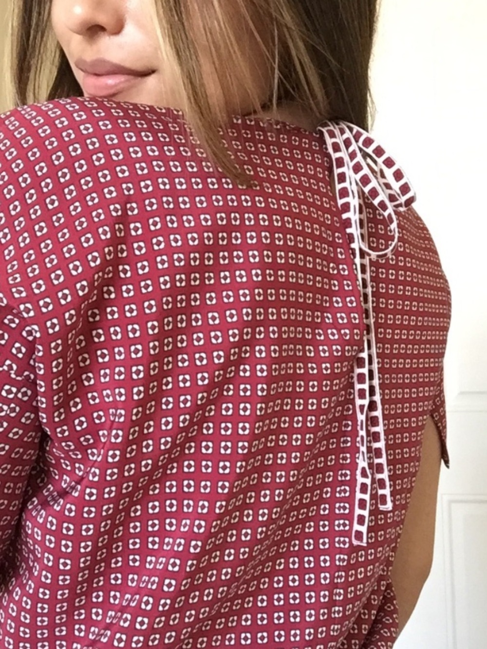 Madewell Silk Premiere Bow-Back Ascot Tile XS Short Sleeve Blouse